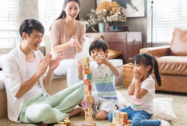 『你的育儿经』妈妈在家庭教育中的狠角色：其实，我是导演！