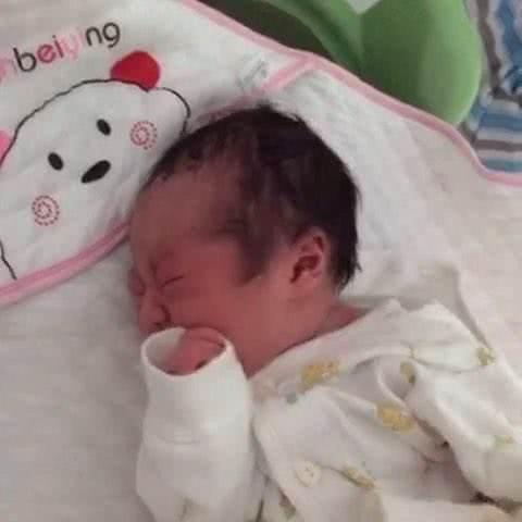 「你的育儿经」宝妈一时手欠宝宝出生第八天患上“败血症”，新生儿护理事项汇总