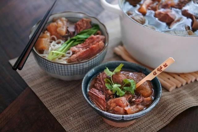 冬天真要来上这一锅，我家一周吃好几次，软烂入味还驱寒，超好吃