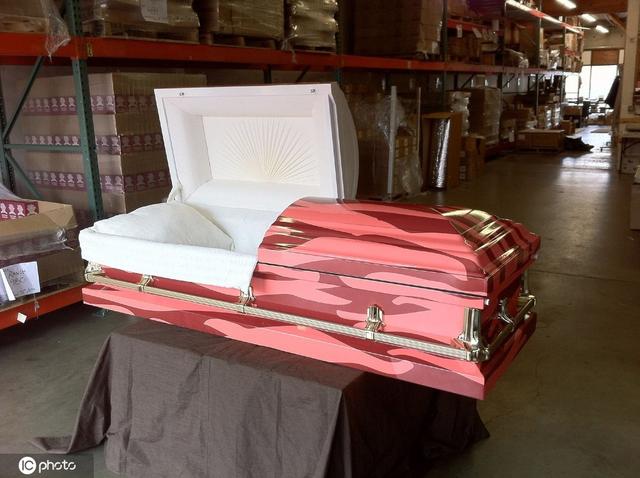 棺材|睡好觉从选对床开始 世界睡眠日看一波造型各异的床