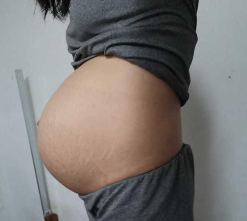 开心大家庭|孕吐厉害，每天不吃东西都不觉得饿，准妈妈为自己粗略行为买单