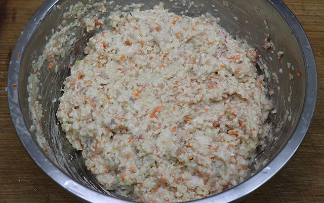 天凉应顺应时节多吃莲藕，教你做脆皮莲藕丸子，外脆里糯，很好吃