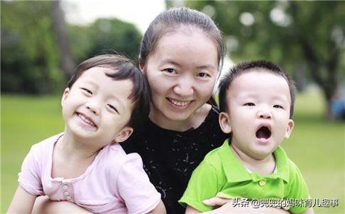 【超级宝妈】为何二宝总是比大宝“精”？这3点原因太真实，网友：无力反驳