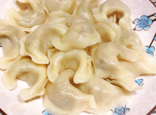 冬至到了，分享道最近稀罕上的饺子馅，食材易取，然很多人没见过