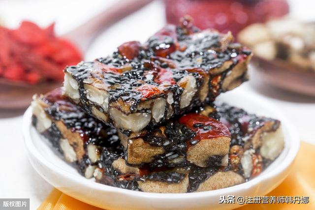 「超级宝妈」8个月子餐禁忌，送上产后第1周食谱，让你身体恢复，快人一步
