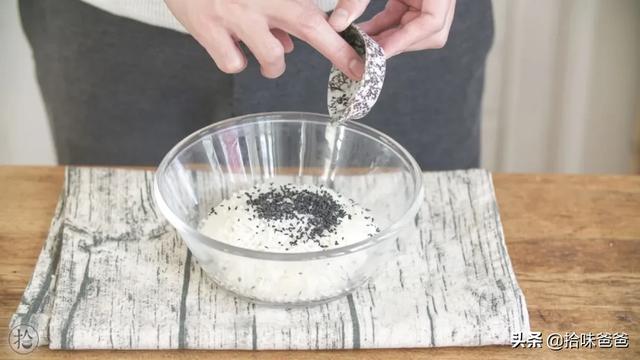超级宝妈:孩子不爱吃米饭?试试这样做,做出来的口感让人食指大动~