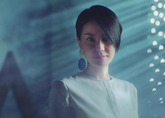 琉璃娃娃的梦|《幻乐之城》被质疑假唱，洪涛回击：人格担保，有修音但绝对真唱