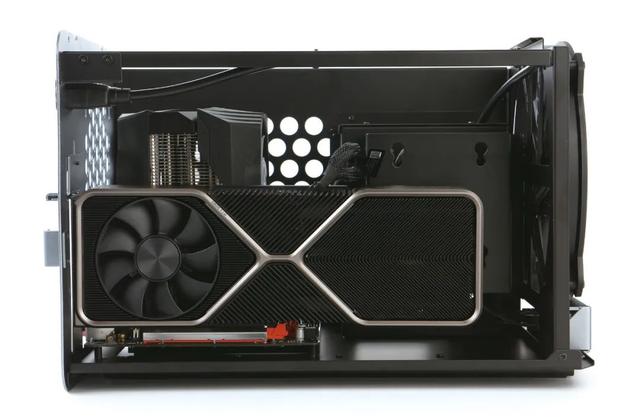 这款ITX机箱空间堪比ATX，轻松装下RTX 3080显卡