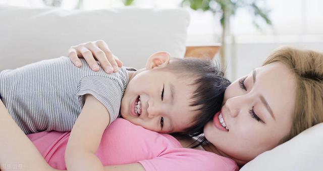 甜蜜妈妈|夏天坐月子，如何能恢复得快？记住这6点，建议妈妈收藏