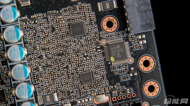 技嘉RTX 3080 VISION OC雪鹰显卡评测