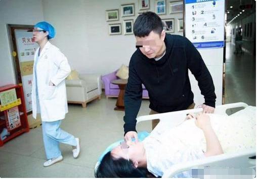 幸福相守|产妇生产“口吐芬芳”,陪产丈夫反手就是一巴掌,产房瞬间安静了