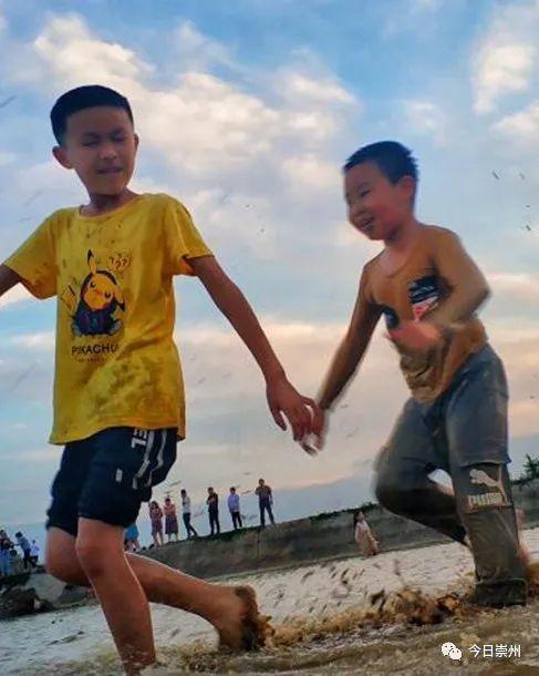 旅行柚子君@夏日,来崇州这个踏踏解锁“全家乐游”新模式