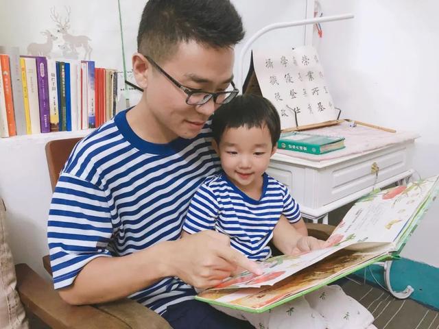 有点甜儿|小海娃的话，戳中了海军爸爸的泪点