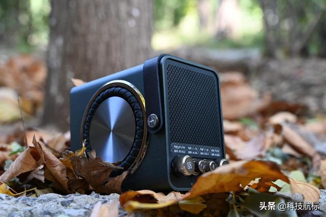 不止好听，唱K也不在话下，带上艾特铭客金刚6随处开趴