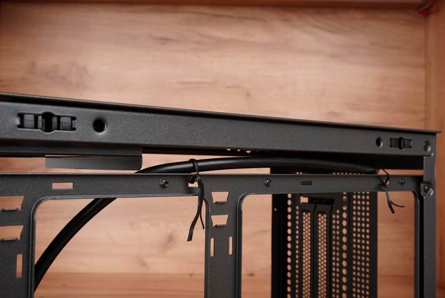 好久没有遇到令人心情澎湃的机箱了，先马趣造双平台搭建（上篇）