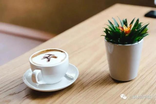 我们|咖啡+阅读+文化——好书店·好咖啡∣绿瓦体育书店的故事
