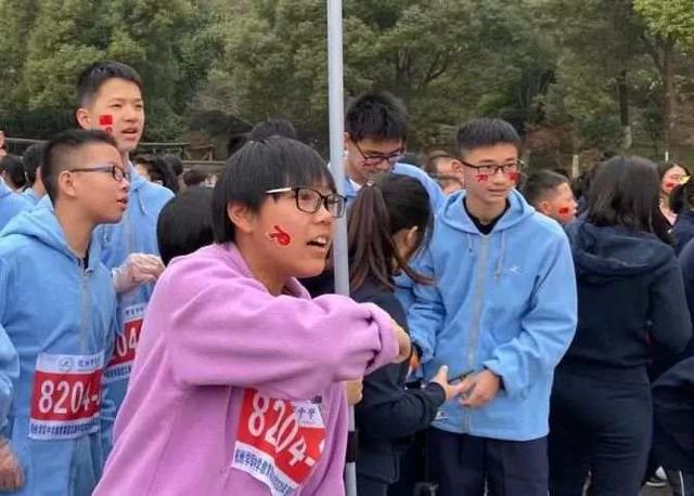 少年班|杭州初三女生要上大学了！中科大少年班录取名单公布，10位浙江学子入围