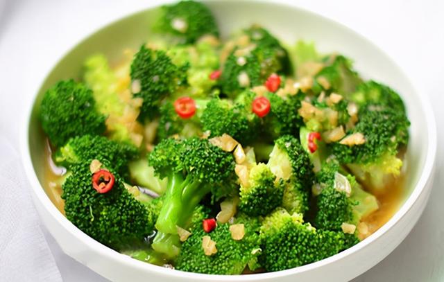 精选40款佳肴推荐，每天有新菜款款不重样，选几道为家人加餐吧