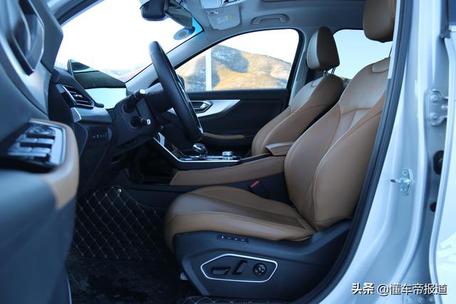 试驾｜光靠颜值取胜够不够？试驾BEIJING-X7