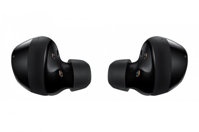#环球网#Galaxy Buds+登场：续航从13小时升至22小时