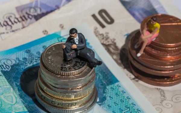 马斯克|马斯克上周亏损270亿美元 | 悦读全球