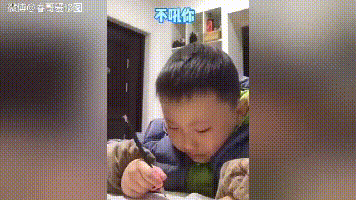 超级宝妈@科学研究告诉你：为什么对孩子写作业盯得越紧，孩子成绩越差！