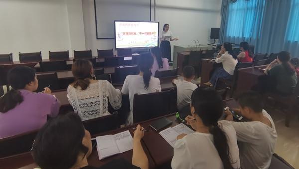 你的育儿经|鲤鱼江幼儿园：“特殊的时光，不一样的陪伴”学前教育宣传月活动进行时