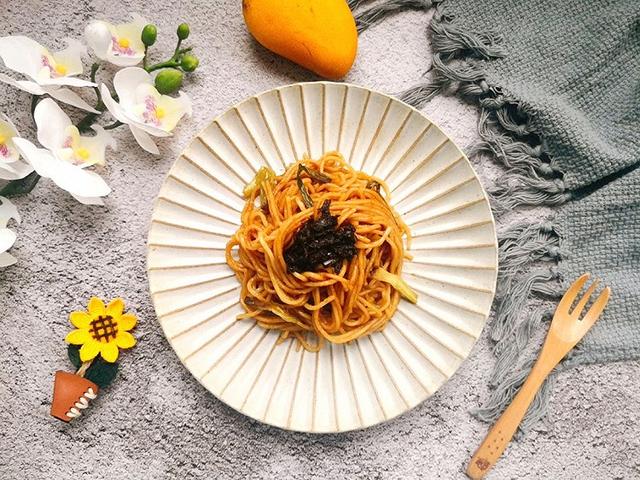 用简单的做法做出来难忘的味道，学会做给家人吃，我家连吃都不腻