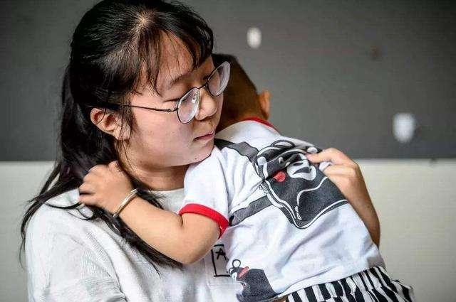 [超级宝妈]“中国式玩笑”逗乐了家长，却伤了孩子，有些话别再对孩子说了