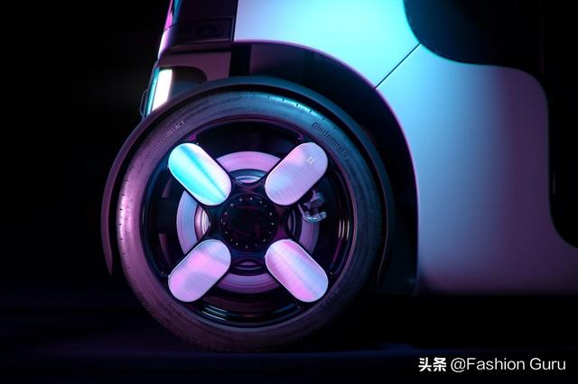 Amazon Zoox 全新自动驾驶车款正式登场