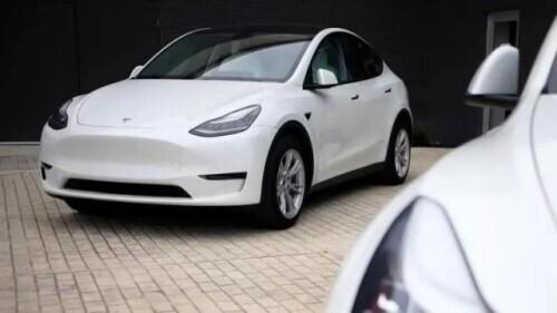 特斯拉|“卖碳”一年赚16亿美元！特斯拉不靠卖车靠“卖碳”！首次实现全年盈利！啥情况？