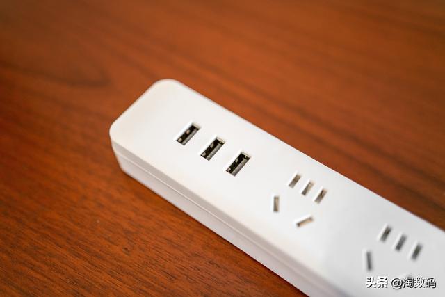 淘哥的廉价数码晒单：京东￥16.9元包邮的USB插座拆解简评