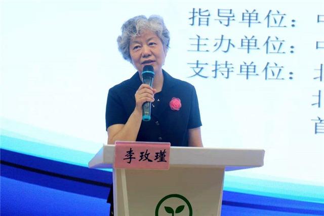 金牌大叔|李玫瑾教授：当孩子用“哭闹要挟”父母时，坚持这几个原则好解决