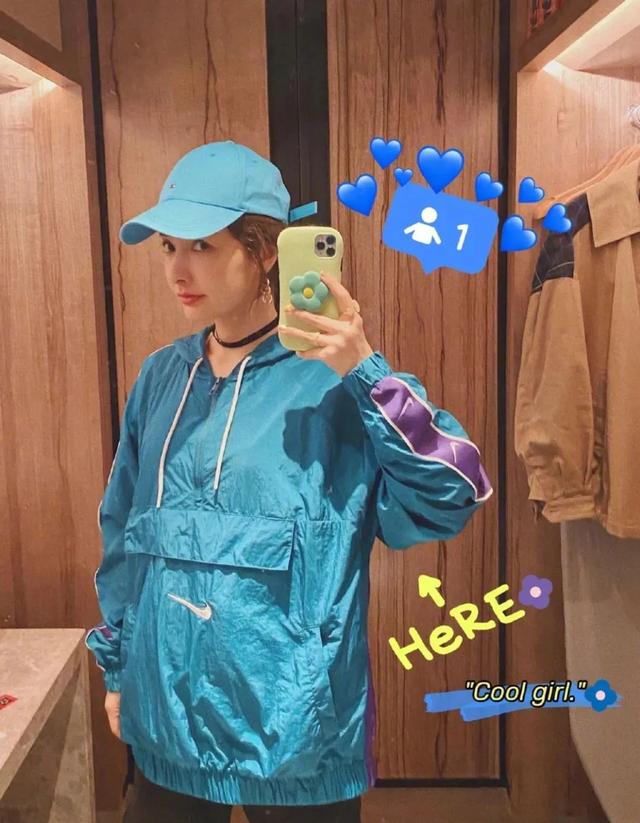 普拉达女王一顶帽子拯救你的穿搭!夏季时髦精搭配指南,可盐可甜超显脸小