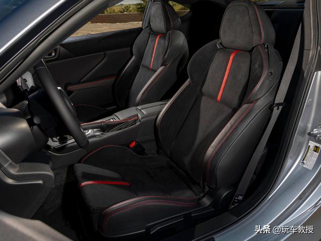 换装2.4L发动机！网友都问：斯巴鲁BRZ何时再回归？