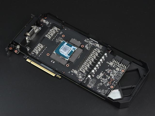 华硕RTX3070评测：超高1905MHz显非凡