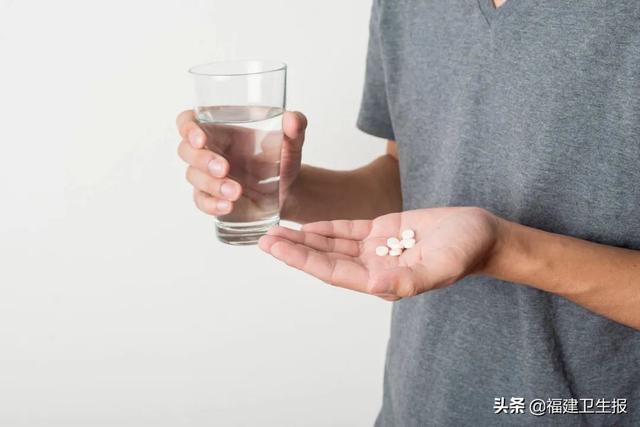 褪黑素|警惕！这个“舒眠神器”不仅没用，还会伤害生育系统！很多人都在吃