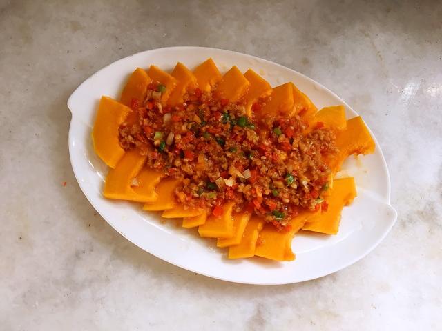 冬天大鱼大肉靠边站，这道蒸菜原汁原味，鲜美又营养