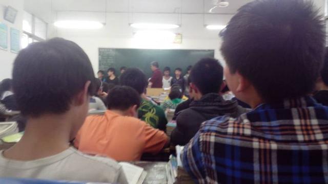 你的育儿经|孩子卑微的样子,您是否都知道?别把孩子培养成软弱的小绵羊