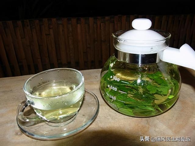 玉米须和车前草泡水能降尿酸吗？那些年为治痛风你入过哪些坑？