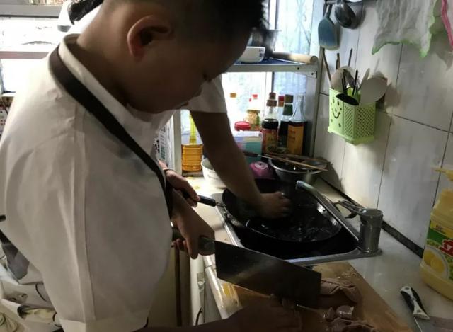 你的育儿经:巧妙实施“挫折教育”,鼓励孩子勇敢攀登,成长路上勇往直前