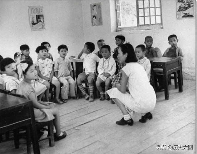 你的育儿经|民国幼儿园：教室不止只有男性，女性也可以进入校园学习