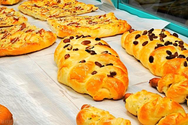 最近这3款面包火了，虽说口感粗糙，但低卡饱腹，适合冬天吃