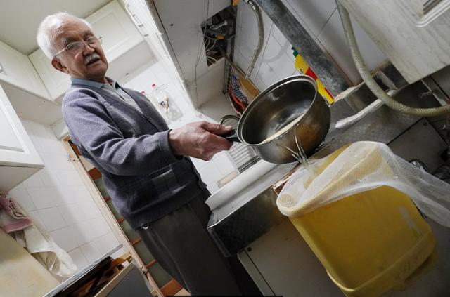 节水|家里用水一下省2/3！84岁节水达人这些招，你家也能用