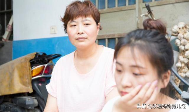 『超级宝妈』奶奶领免费奶粉，2个月孙女无法上户口，民警：贪小便宜吃大亏