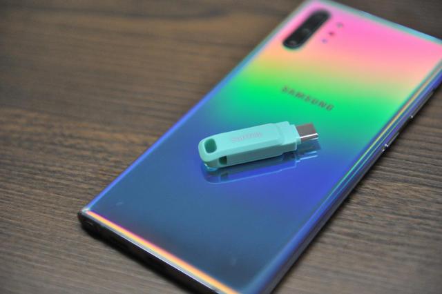 闪迪DDC3 -Tiffany配色的U盘居然这么好看