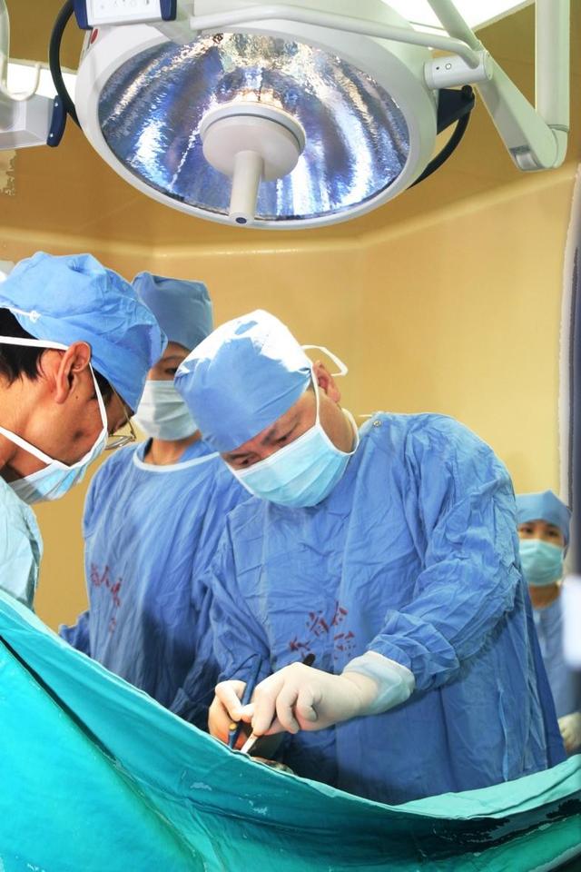 肺癌|吴一龙：10000余例肺癌靶向治疗背后