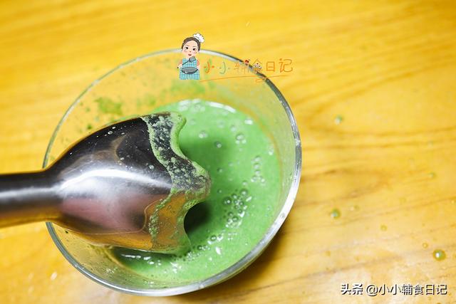 你的育儿经：六个月给娃加辅食你给孩子吃肉了吗？菠菜鸡肉泥
