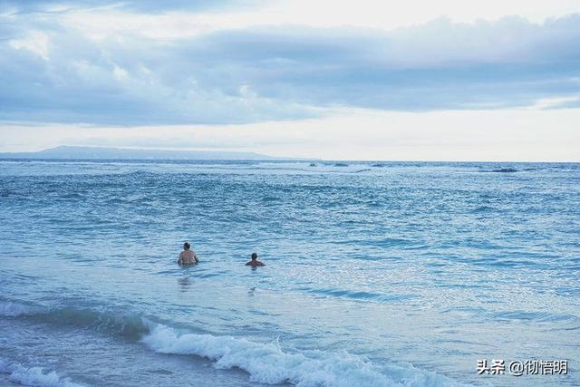 [趣旅游]巴厘岛，作为印度洋上一颗最闪亮的明珠，在最美的时光遇到你