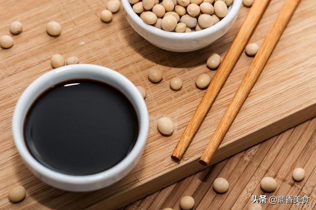 做白菜肉炖粉条，牢记"2放1窍门"，做对了，鲜香爽滑，不坨块